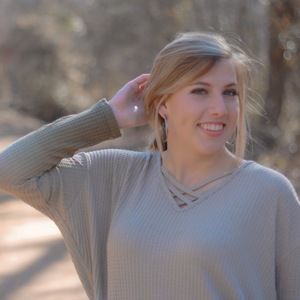 Meet your Posher, Meda